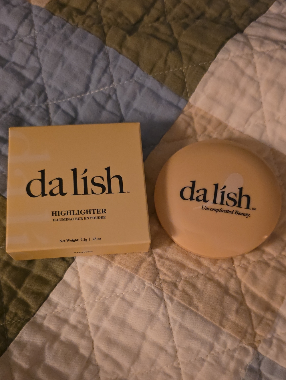 Powder Highlighter — Warm Sunrise